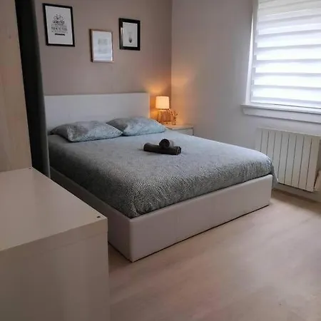 15min En Tram Du Marche De Noel Strg -balcon-wi-fi-tv
