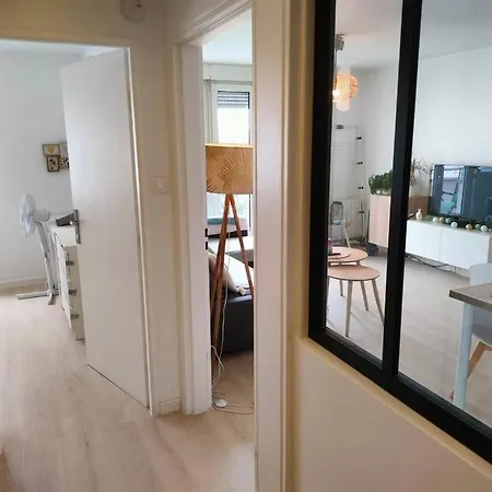 15min En Tram Du Marche De Noel Strg -balcon-wi-fi-tv