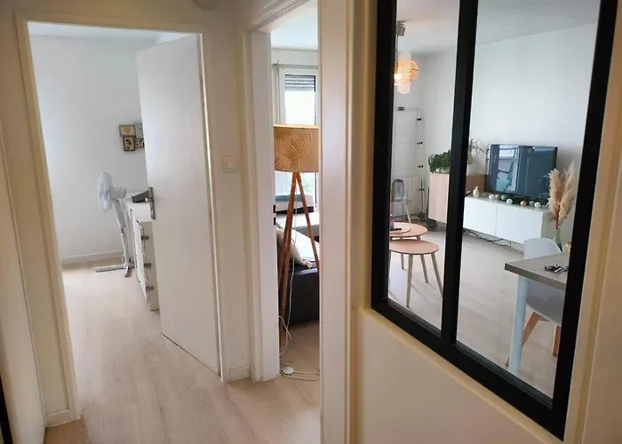 15min En Tram Du Marche De Noel Strg -balcon-wi-fi-tv